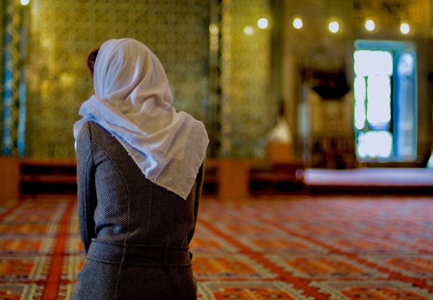 الصلاة في فترة الحيض