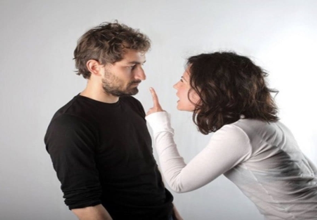 كيف أكون قوية الشخصية أمام الناس ؟