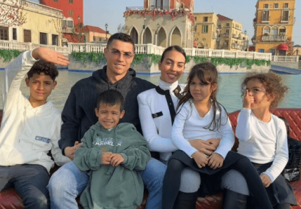 كريستيانو رونالدو و جورجينا رودريغيز  في موسم الرياض