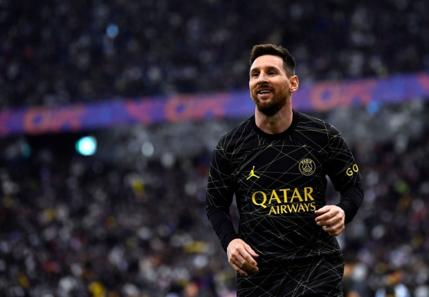 هل ينتقل ليونيل ميسي إلى  الدوري السعودي ؟