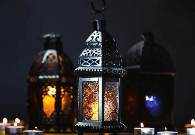هل يجوز قضاء الصيام بعد سنوات