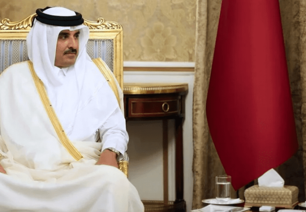 شاهد أمير قطر في حفل زفاف أحد أفراد الأسرة الحاكمة !