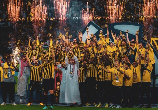 شاهد مراسم تتويج الاتحاد بطلاَ بالدوري السعودي