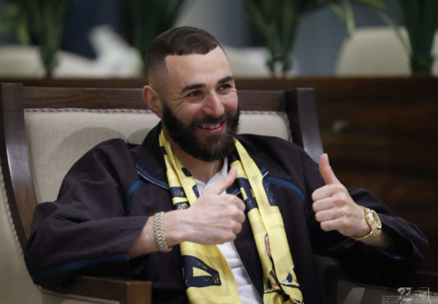 موعد حفل تقديم كريم بنزيما