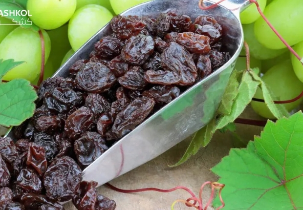 الزبيب الاسود