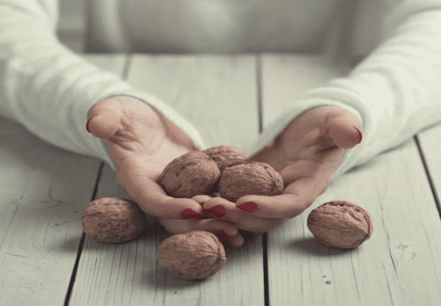 فوائد عين الجمل للنساء