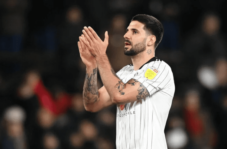 هل إقترب Mitrovic من الهلال ؟