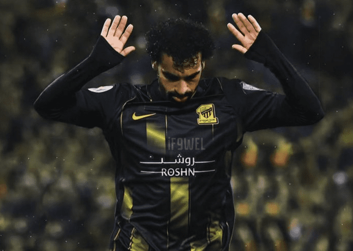 إنضمام محمد صلاح لنادي الاتحاد مسألة وقت !